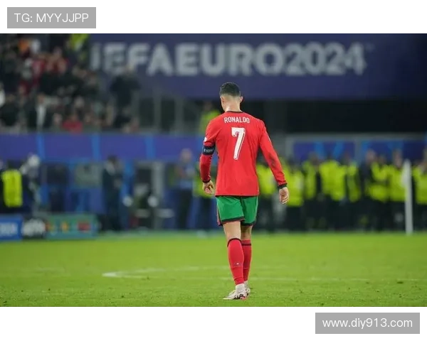 C罗加盟沙特豪门后首次亮相进球，助球队大胜并引爆全球关注