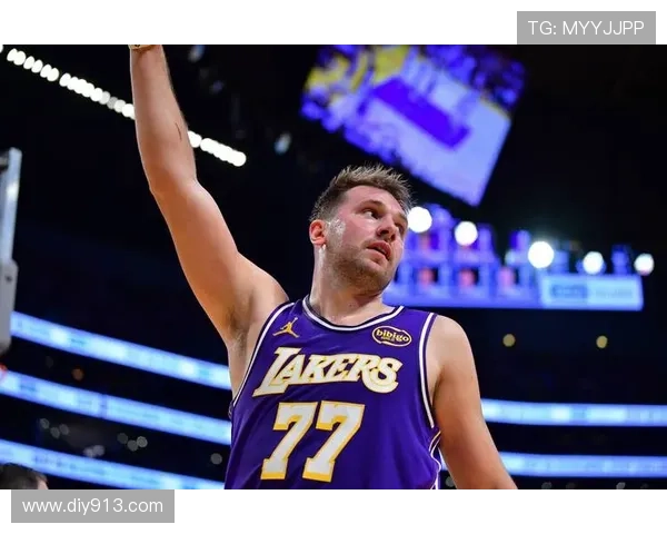 湖人勇士交易流言升温季后赛格局或迎重大变数联盟风云再起球迷关注