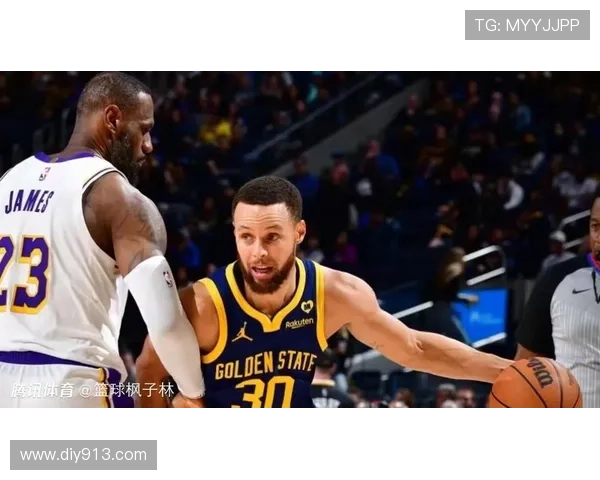 詹姆斯率湖人逆转勇士 库里空砍三十分无奈球队遭遇三连败